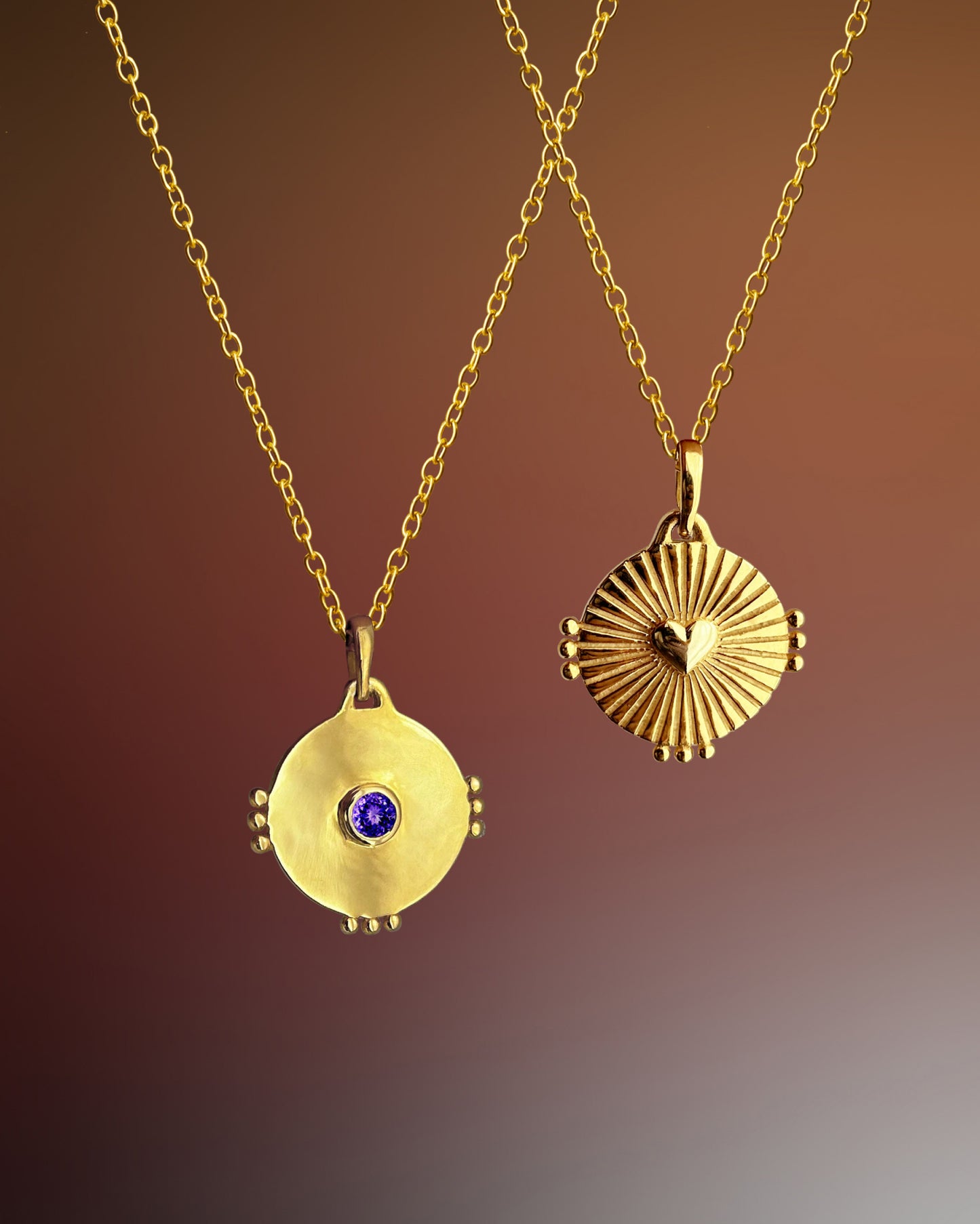 Fine jewellery mini gold heart pendant