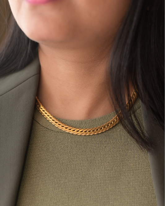 Unisex Biche Necklace