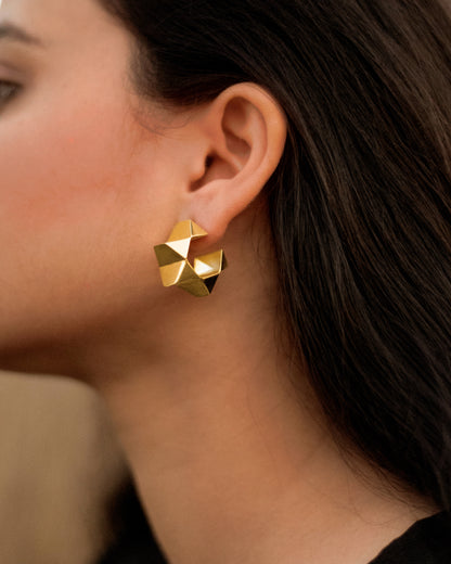 Elegant polestar gold earrings for women