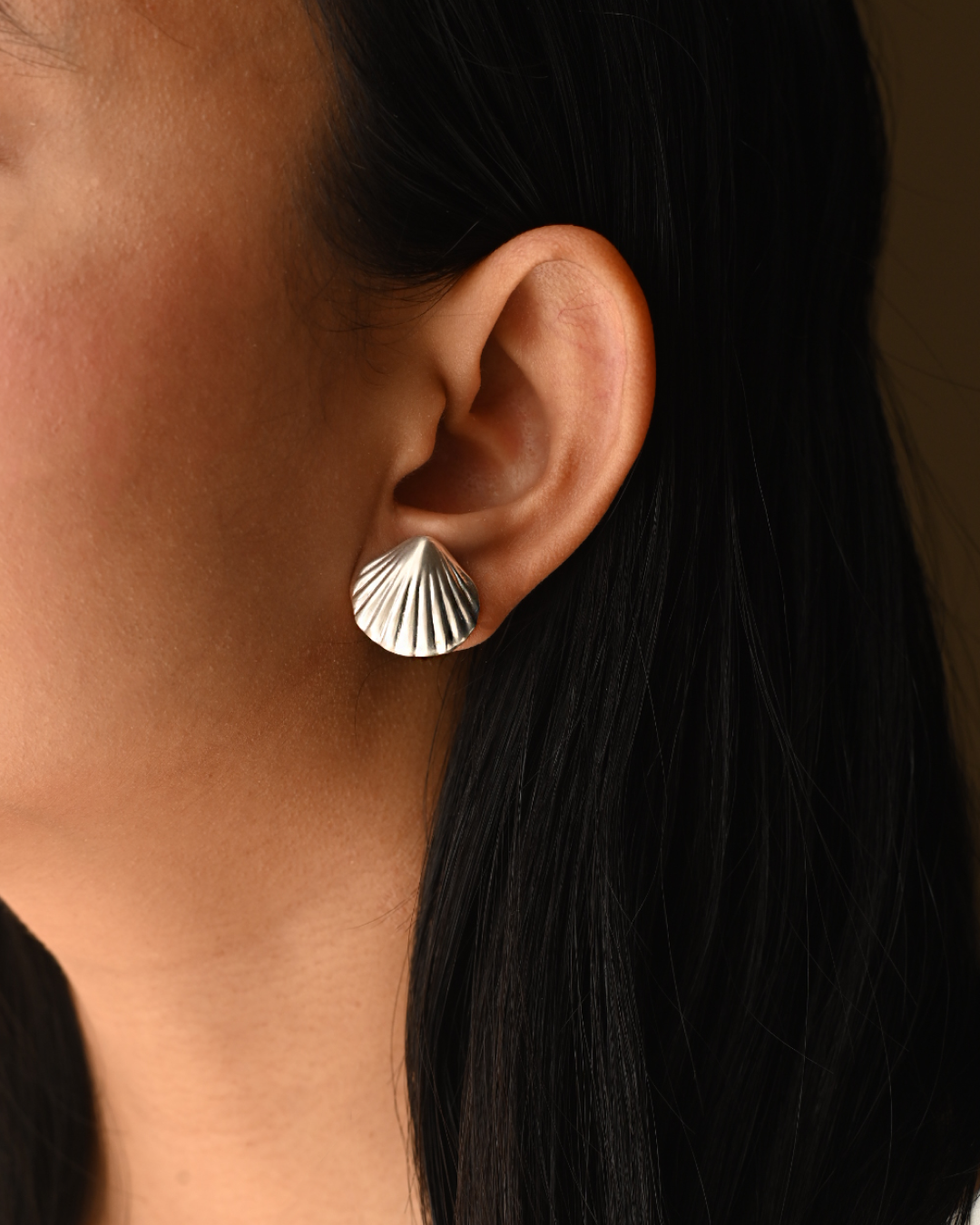 Shell Stud – Era Stories