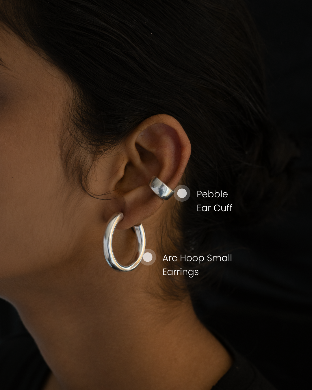 Arc Hoop Smaal With Pebble Ear cuff